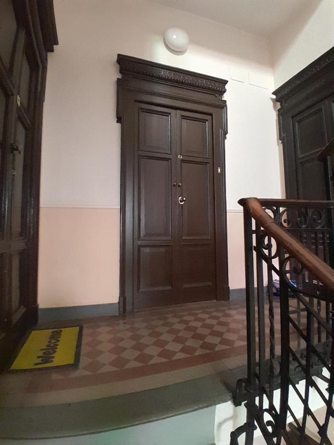 Appartamento Martina, Silenzioso A 100 Metri Dalla Metropolitana Milán Exterior foto